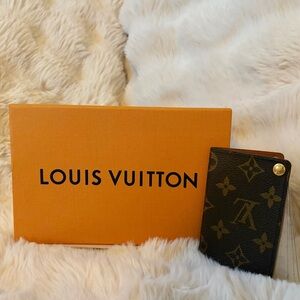 Louis Vuitton Monogram Porte-Cartes Credit Pression card holder AUNTHENTIC